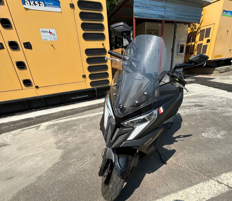 Vând Kymko Dink R 125