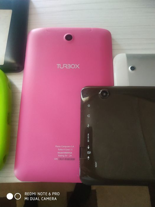 Tablete de piese