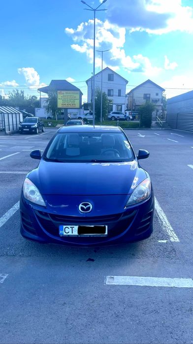 Mazda 3 Berlina 1.6 benzină 105 CP – întreținută, consum mic.