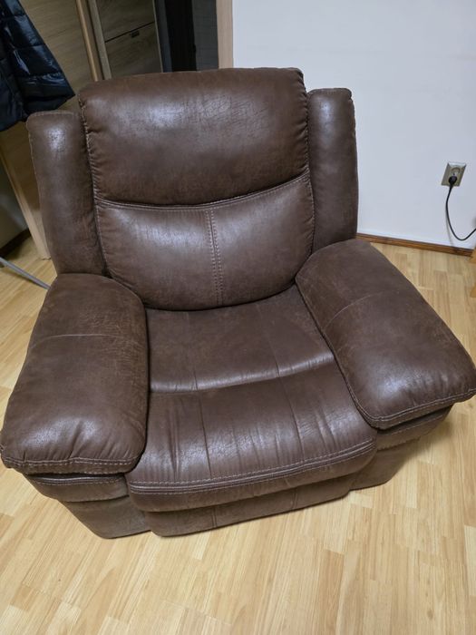 Canapea si fotoliu cu recliner electric
