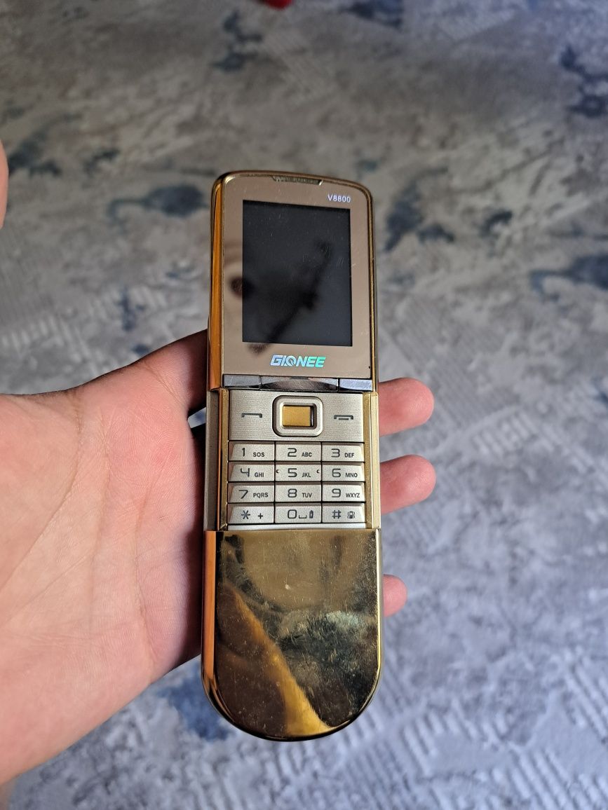 Gionee 8800 идял