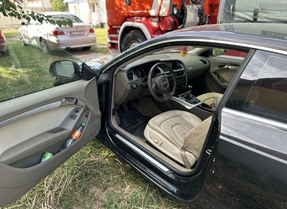 Vând Audi a5 3.0 d