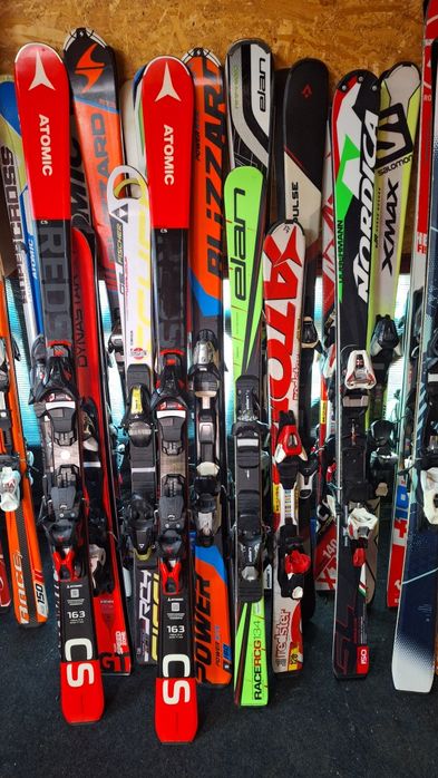 Schiuri/ski /copii-adulți/clapari set schi