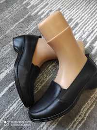 Туфли кожанные черные классические фирма "24 comfort shoes" 39 размер