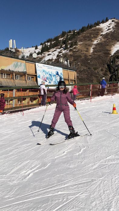 Лыжный комбинезон