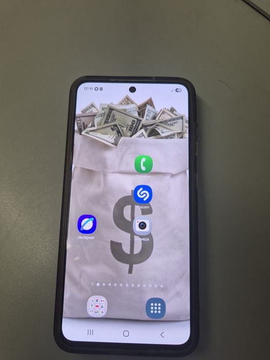 Продам  Samsung  S 21 FE
