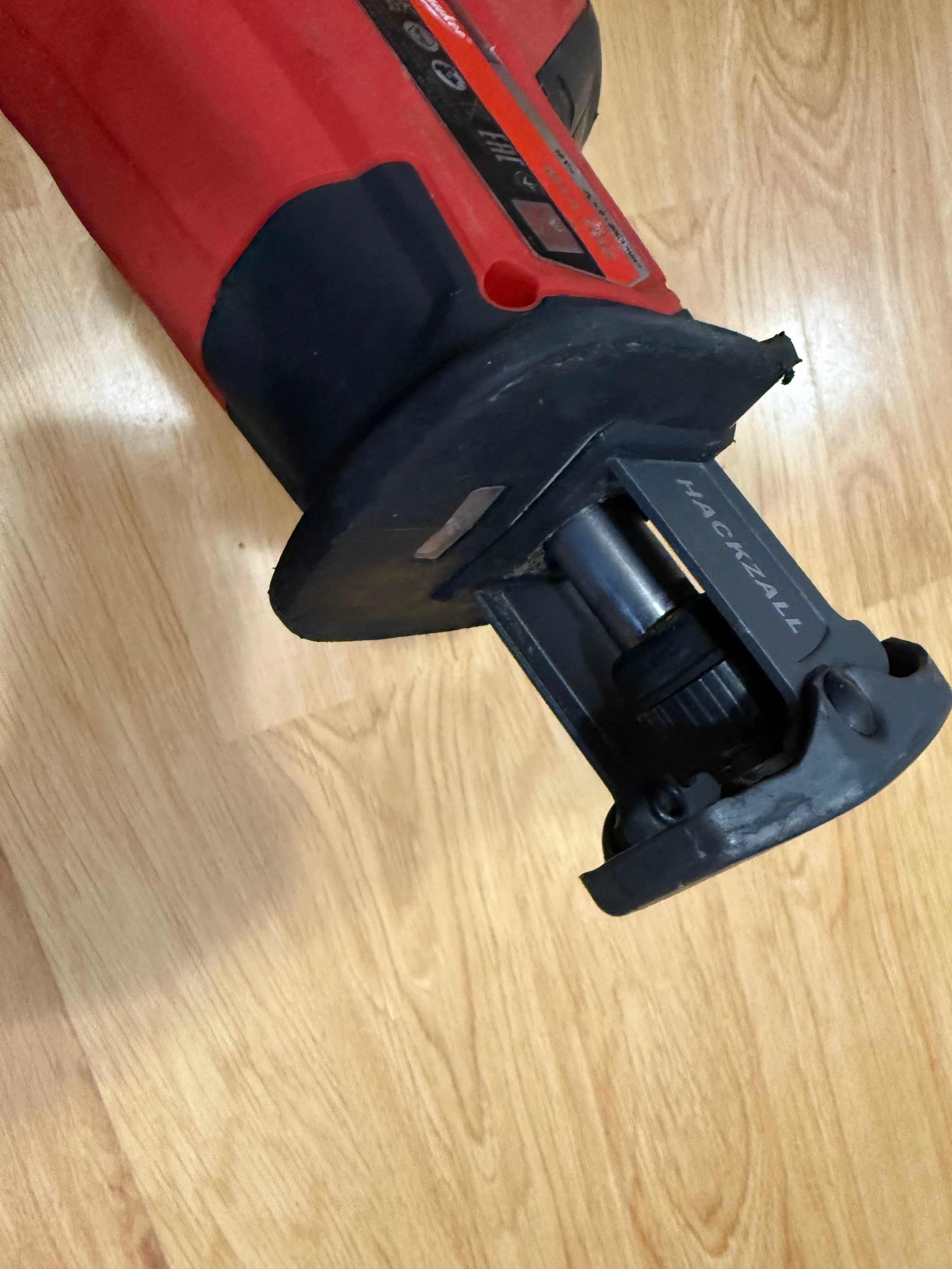 Milwaukee M18 FHZ Саблен трион