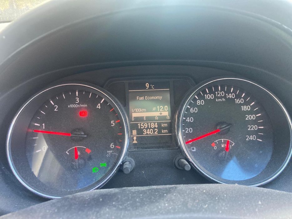 Se vinde mașină personală