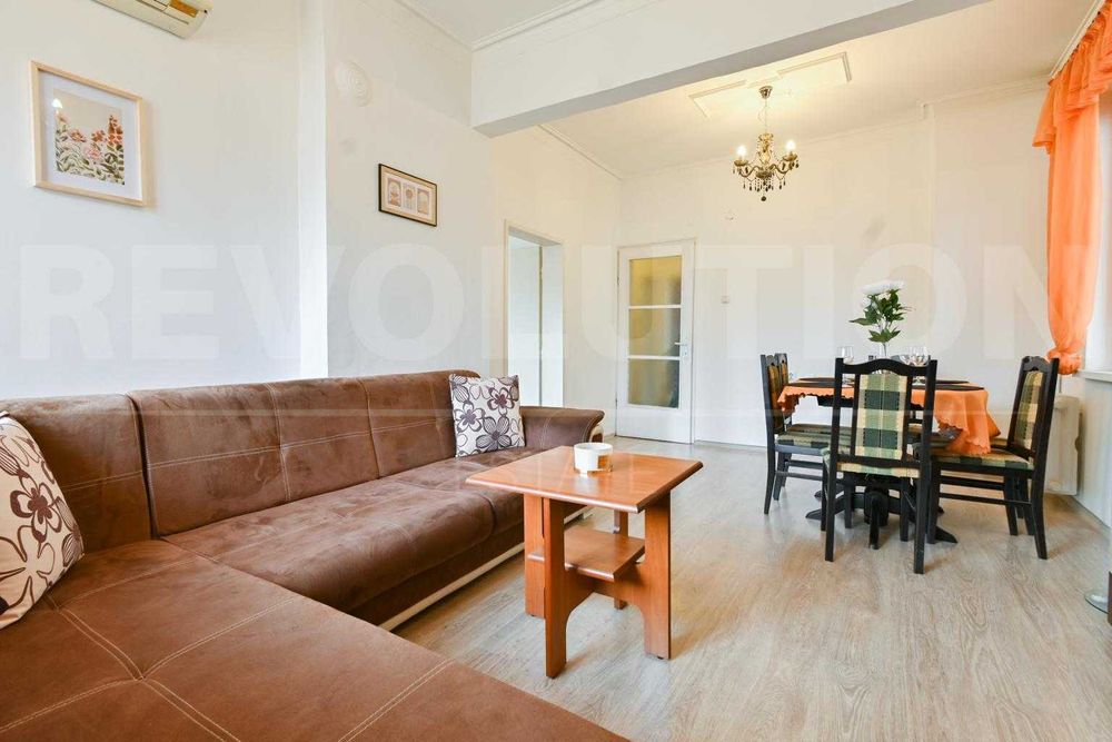 Продава се Двустаен апартамент в София, Медицинска академия - 72 кв.м за 4000 €/кв.м - Снимка #2