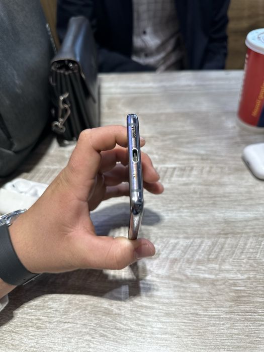 Samsung Gallaxy A82 5G Ideal