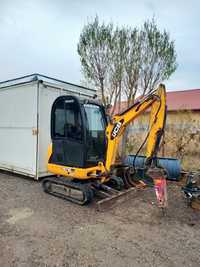 Inchiriez Miniexcavator 1.100 lei/zi