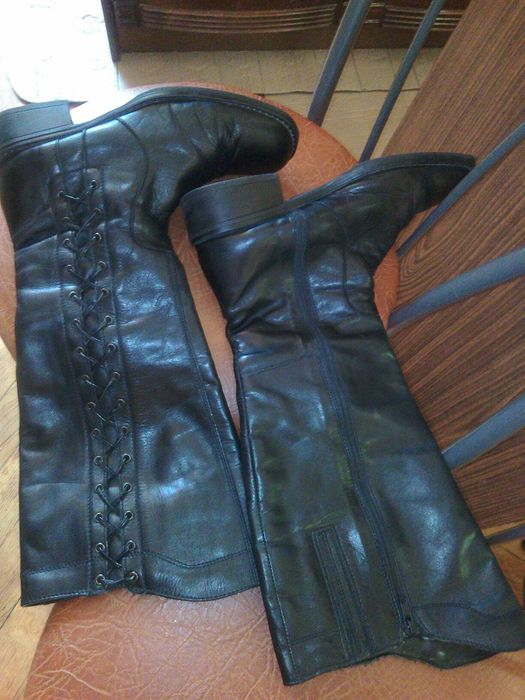 Cizme NOI, elegante, din piele de calitate !