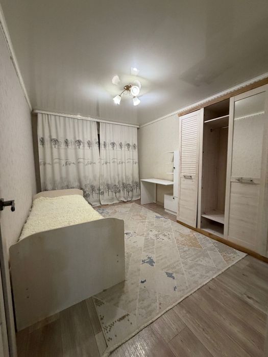 Продается 2-комн кв .р-н Айгуль.