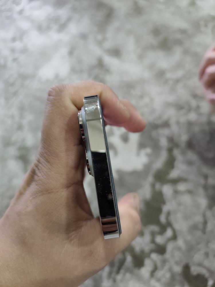 Iphone 14 pro kar dak bor radnoy tel obemnga 13 max yoki 14 max kere