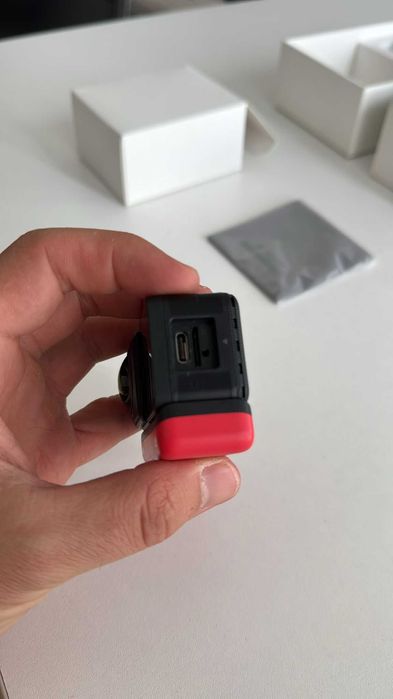 Vând camera acțiune Insta 360 One R Twin Edition