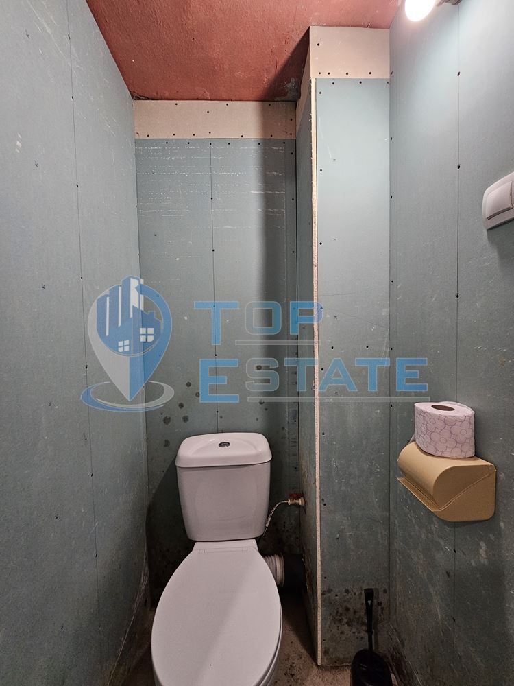 Продава се Къща в Горна Оряховица - 156 кв.м за 542 €/кв.м - Снимка #11