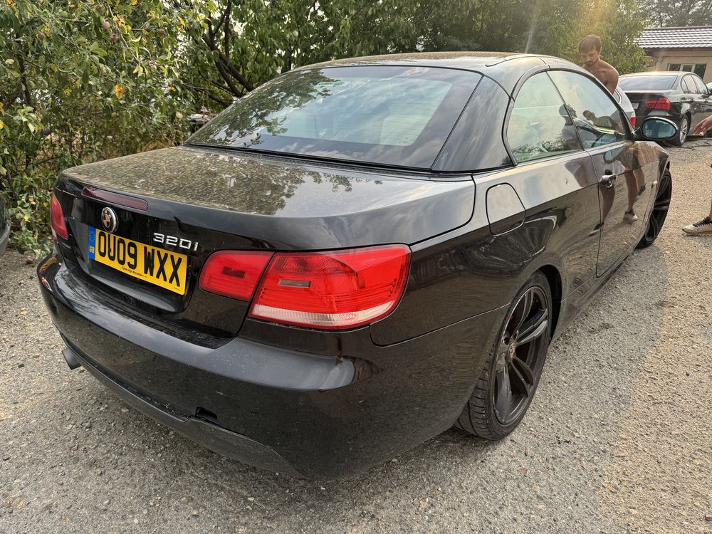 Продаваме бмв е93 2.0и bmw e93 2.0i 170hp