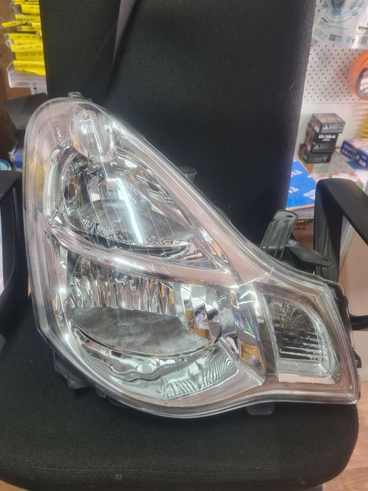 Фара nissan almera G15 2012