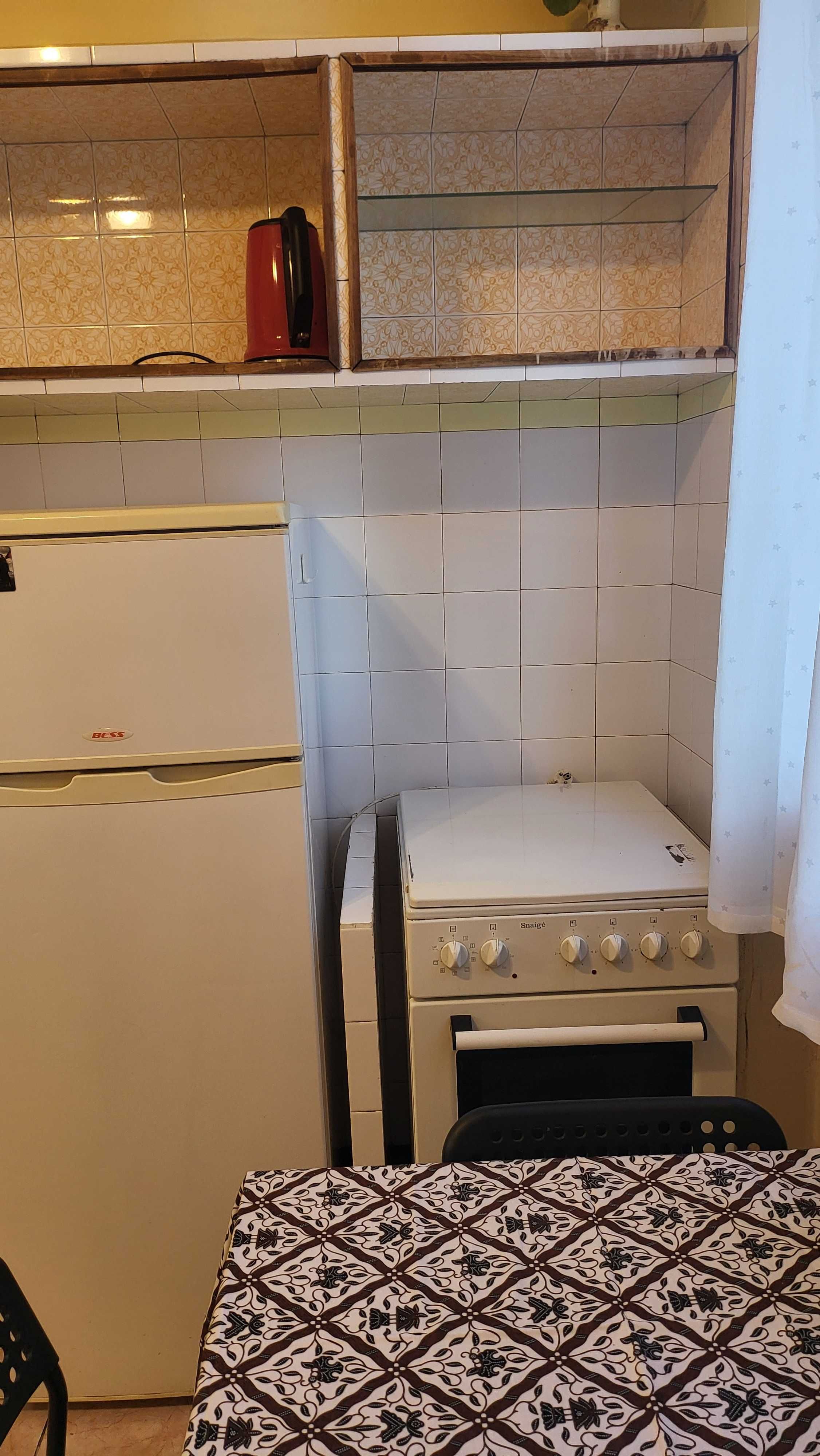 Продавам 2стаен тухлен в центъра в близост до метростанция