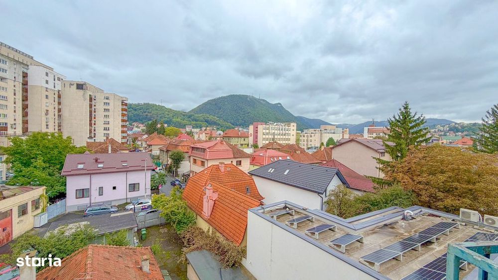 Apartament unic cu 7 camere, 3 balcoane, 3 bai, 2 parcari, 2 beciuri