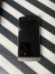 LG 5 Smartphone за части