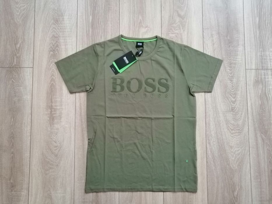 HUGO BOSS - мъжка тениска в зелен цвят M L XL
