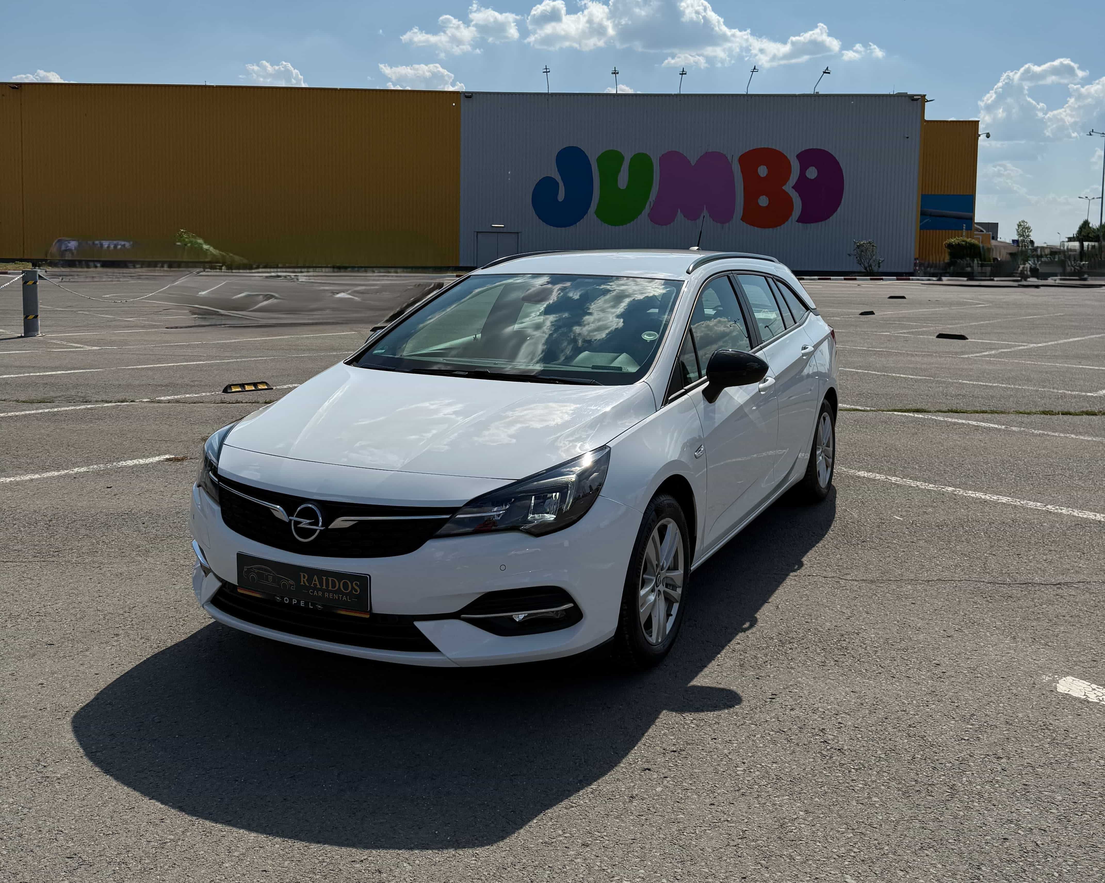 Ford Focus și Opel Astra de inchiriat/Masini de inchiriat/Rent a car
