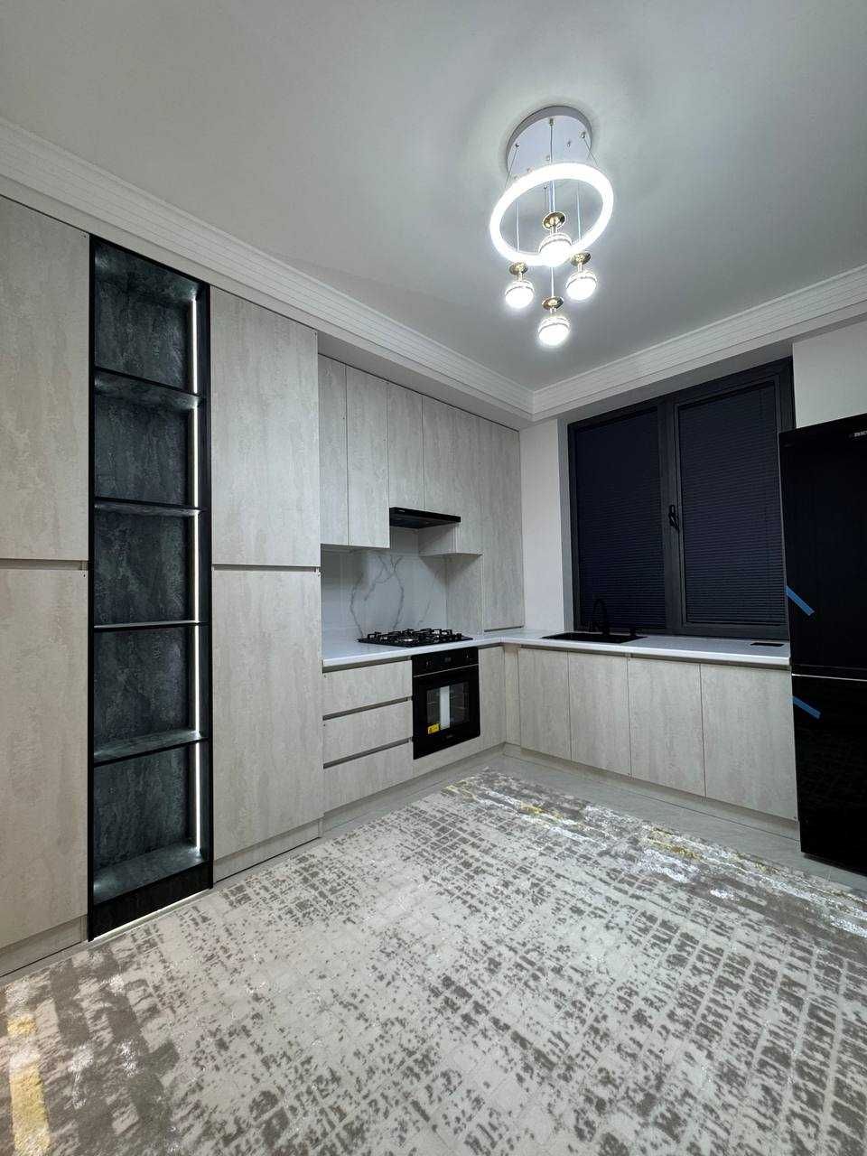 HONSAROY Ж/К Парламент 2х комн/9/16 (жилая 55+10m² терраса)