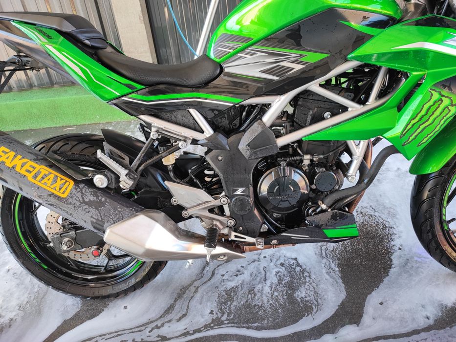 Kawasaki z125 2019 A1 recent adus Germania