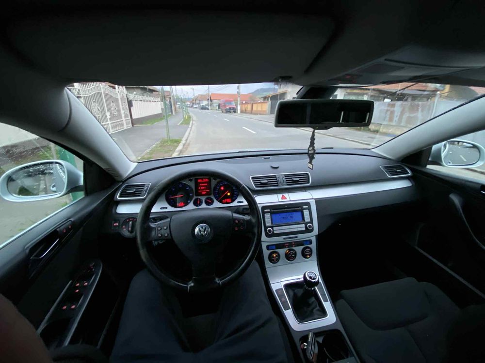 VW Passat B6 / 2008 / 2.0 TDI / 140 CP