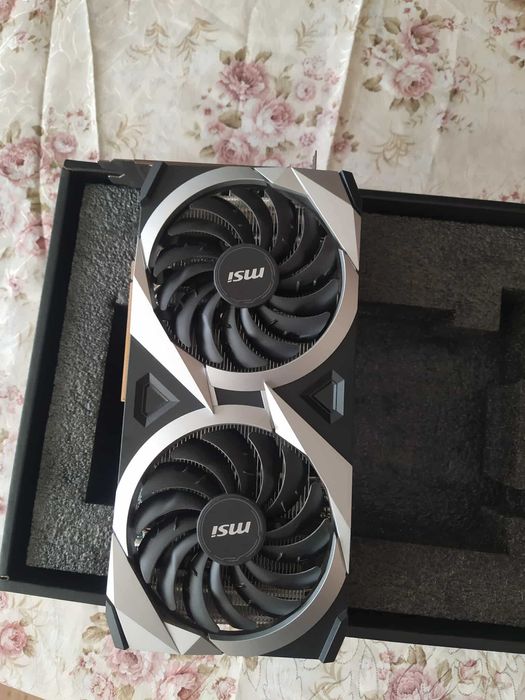 AMD Radeon RX 6750 XT Mech2x 12GB GDDR6