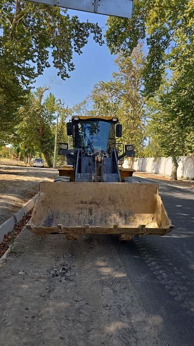 Пагрузчик хизмати 1.8куб