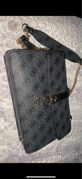 Guess shoulder bag чанта