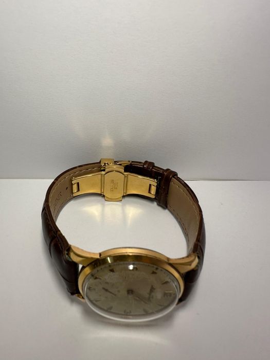 Ceas Mathey-Tissot placat cu aur '50