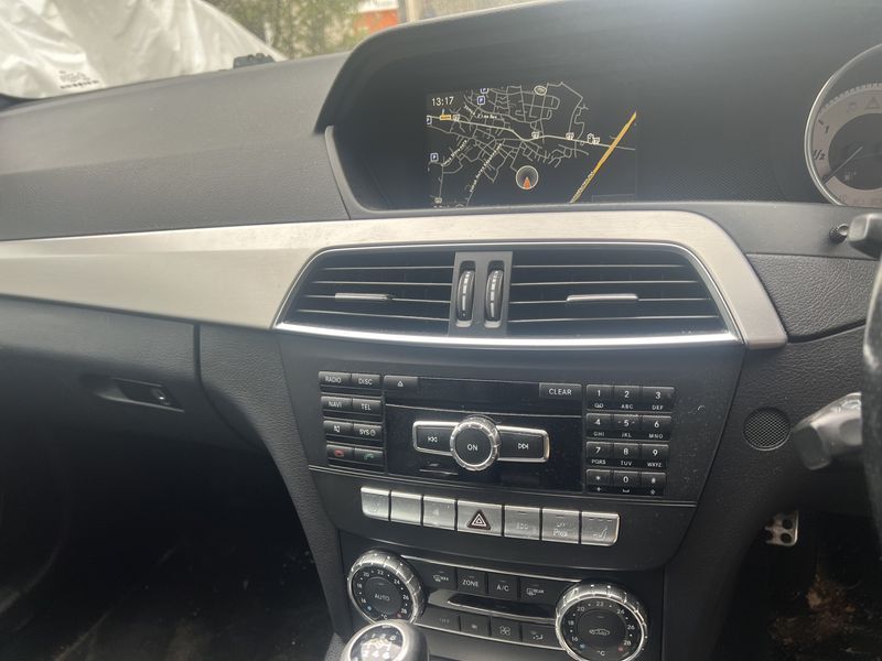 Mercedes-Benz W204 C220cdi AMG-пакет НА ЧАСТИ