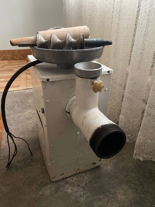 Meyasarovka sotiladi xolati yaxshi narxi  kelishilgan xolda