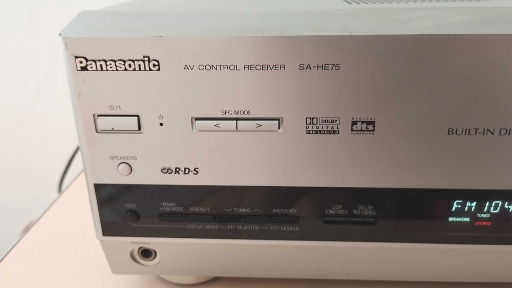 radio receiver Panasonic SAHE75 amplituner