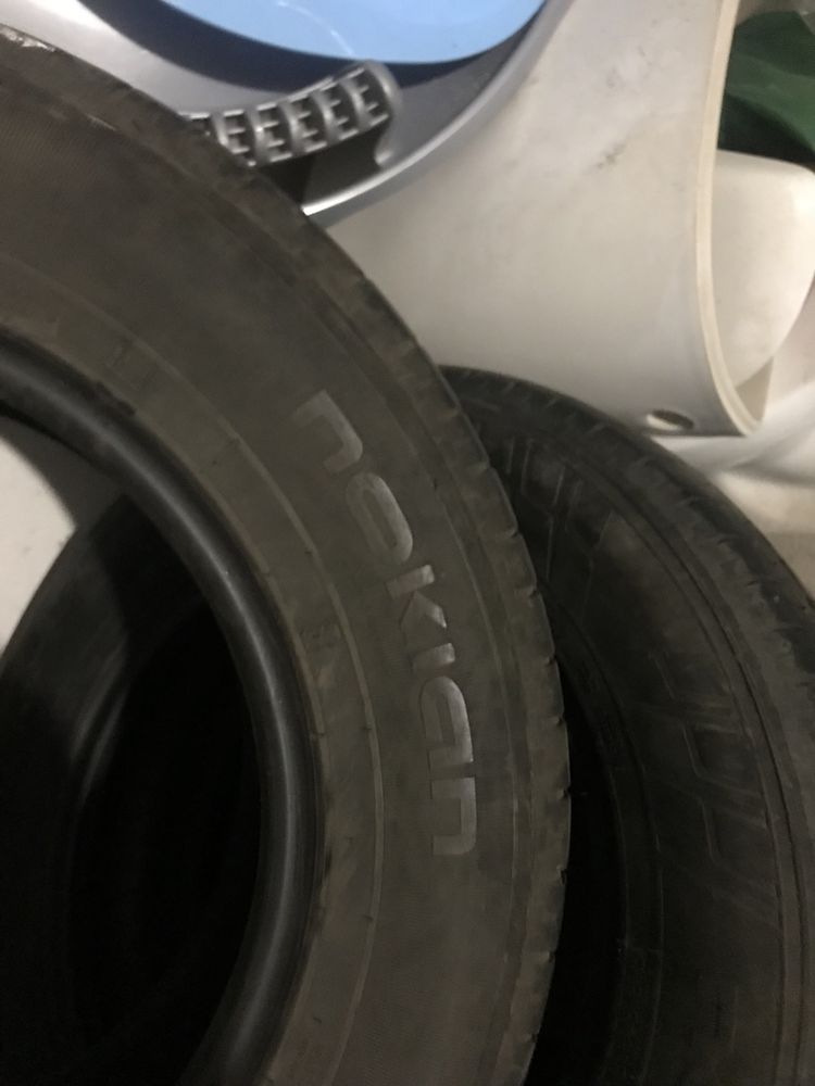 Бус шины Nokian 195/70/R15 “C”,