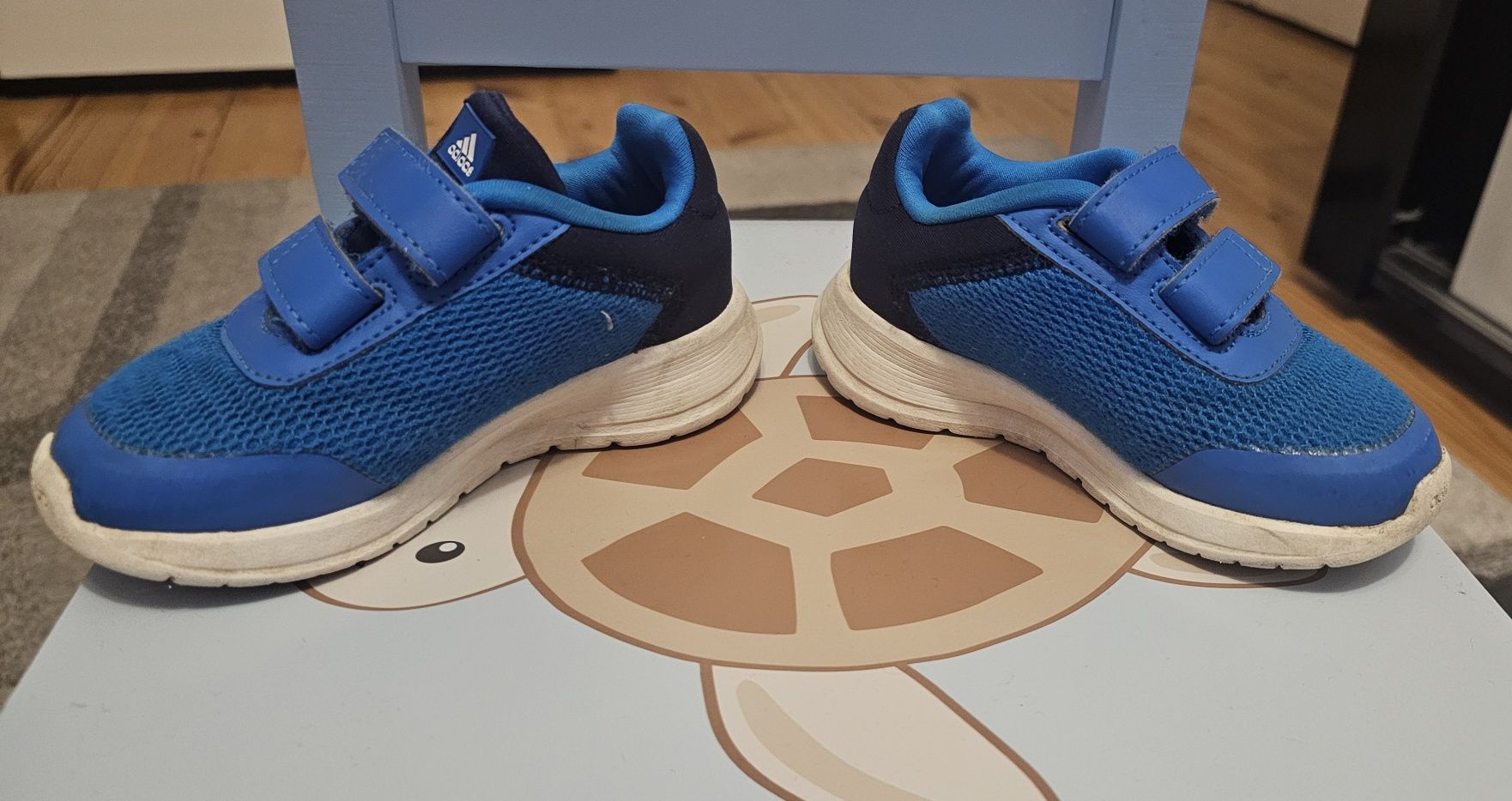 Маратонки Adidas