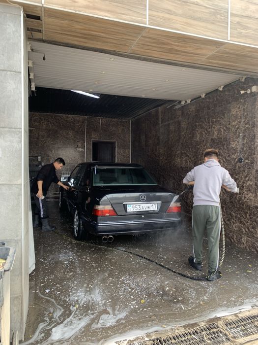 Mersedes Benz W124 E260