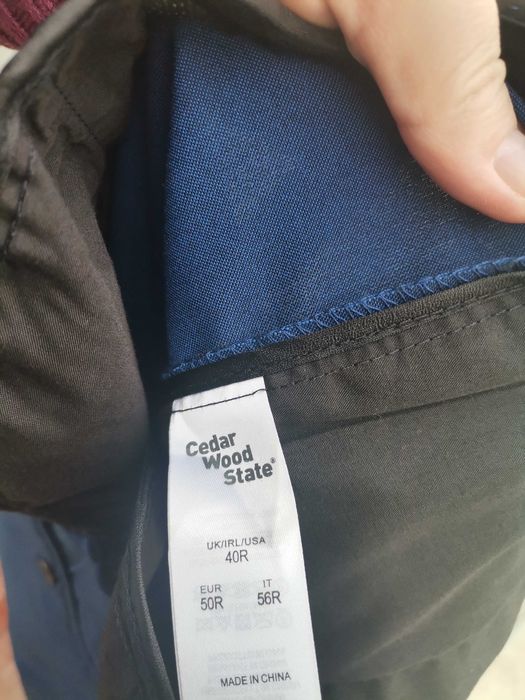 Pantaloni pt bărbați