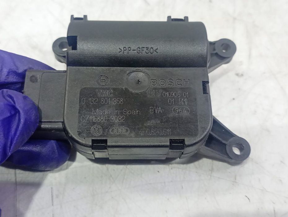 Motoras clapeta mixaj aer Audi A6 4F/C6 (2004 - 2008) (1270) bmk