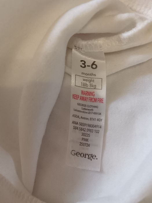 Продам комплект боди George 3-6 месяцев