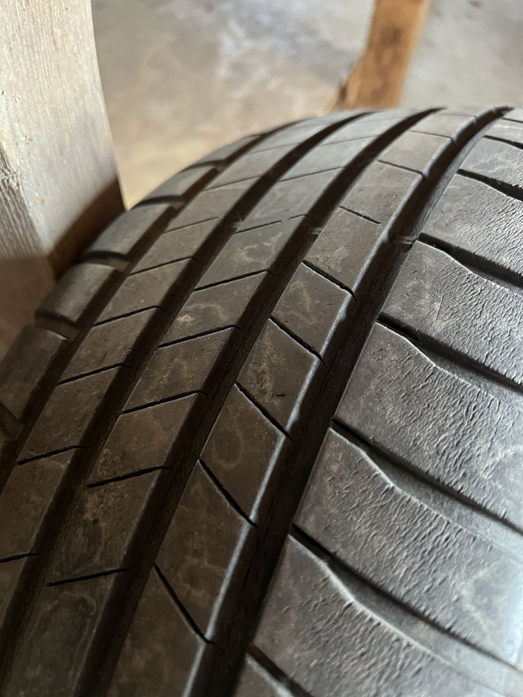 Vand 4 anvelope Bridgestone Turanza T005