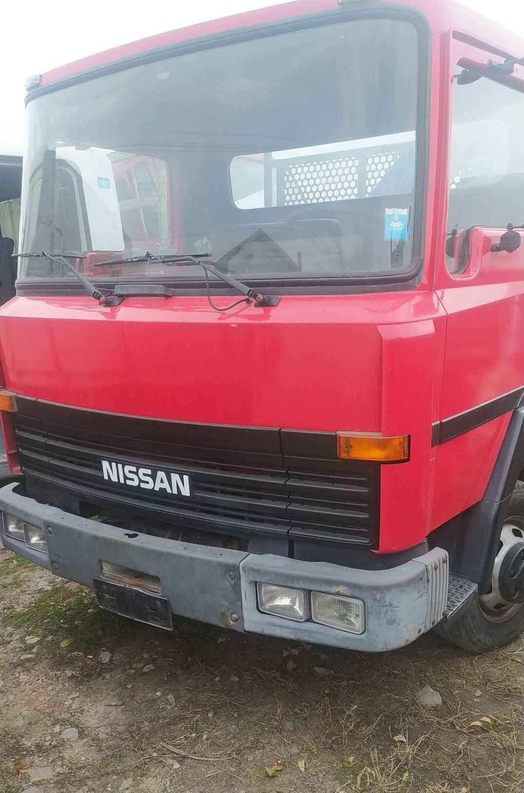 Dezmembrez Nissan Cabstar, Atleon, Trade, L35, L75,T100 ORICE PIESE