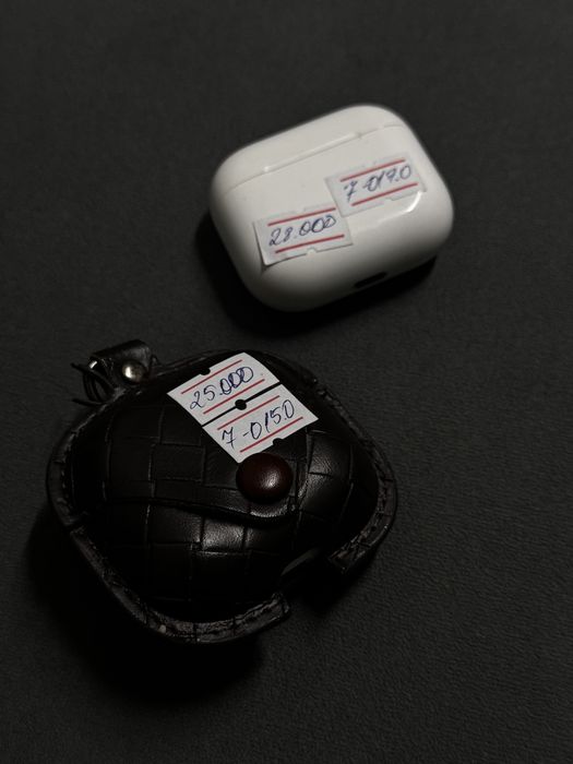 AirPods 3.  Пушкина 3/2