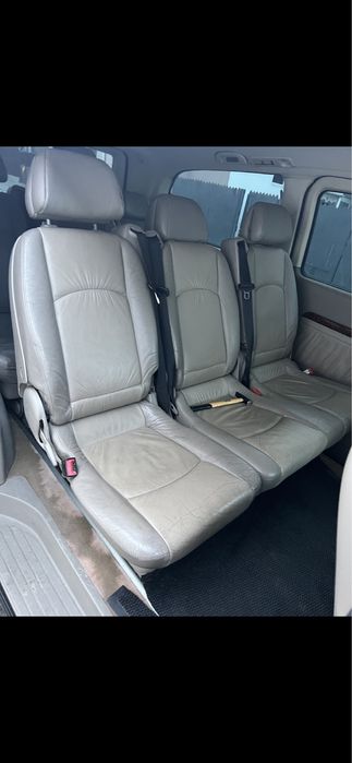 URGENT! Vand Mercedes Benz Viano 2.2 diesel