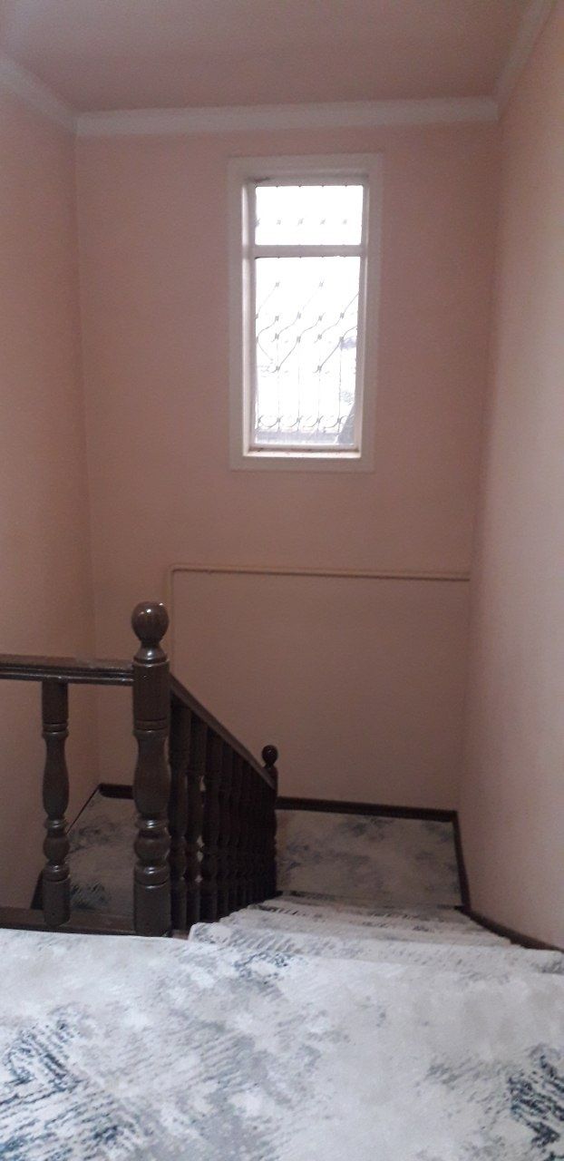 Zangiota tumani solnichniyda 6 sotixli kotej tez va arzon otiladi