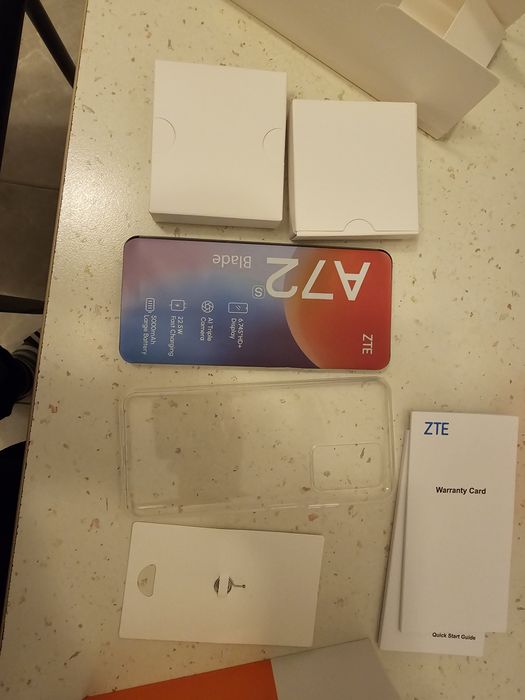 Vand telefon ZTE A72s nou