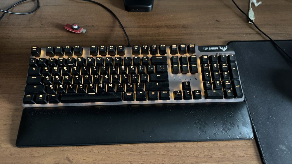 Клавиатура ASUS tuf gaming k7